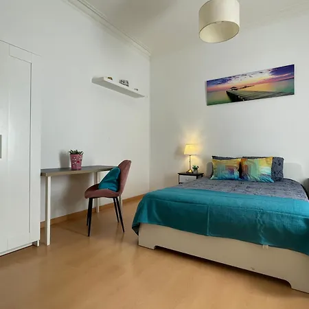Central Cathedral Hostel *